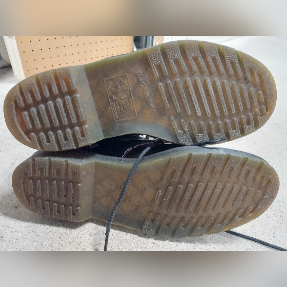 Dr. Martens - image 6